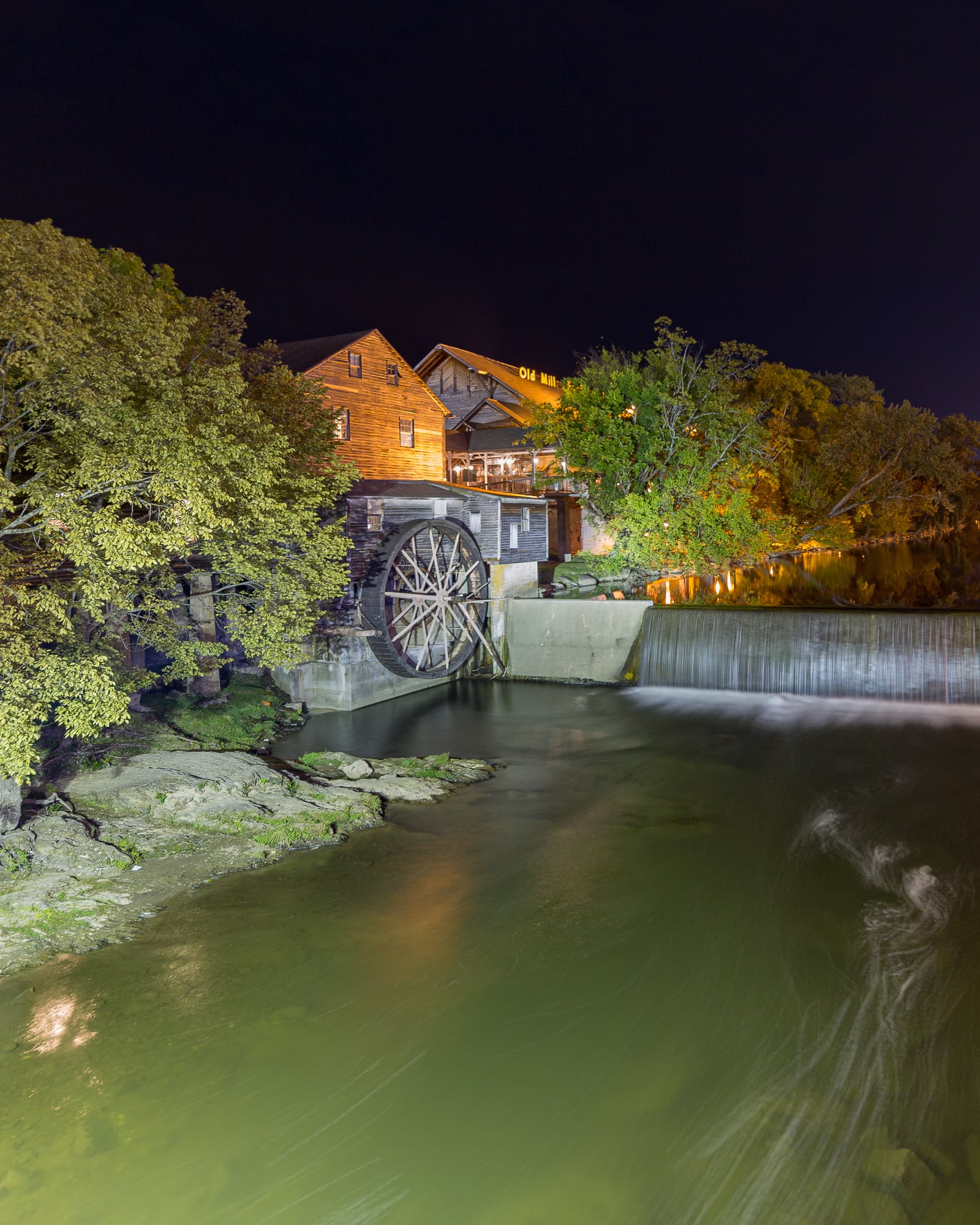 The Old Mill and its water wheel in Pigeon Forge at night